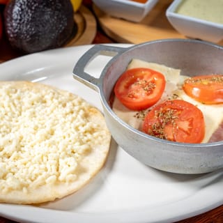 Neapolitan Eggs with Ham (Huevos Napolitanos con Jamón)